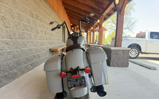 2023 Indian Springfield® Dark Horse®