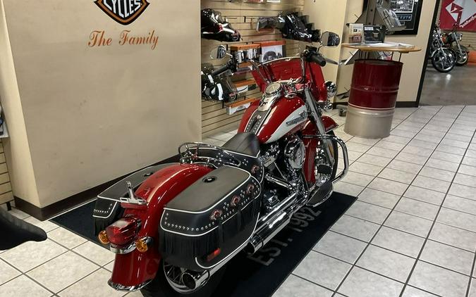 2024 Harley-Davidson® FLI - Hydra-Glide Revival