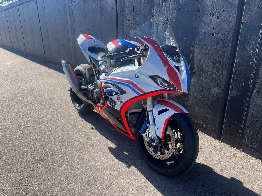 2022 BMW S 1000 RR Light White / Racing Blue / Racing Red