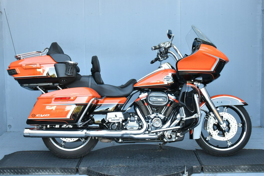 2022 Harley-Davidson CVO Road Glide Limited