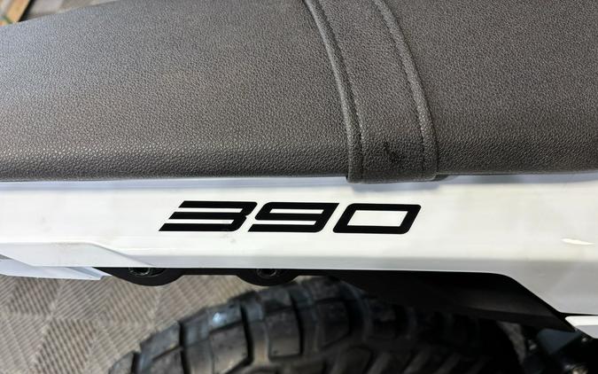 2026 KTM 390 Enduro R