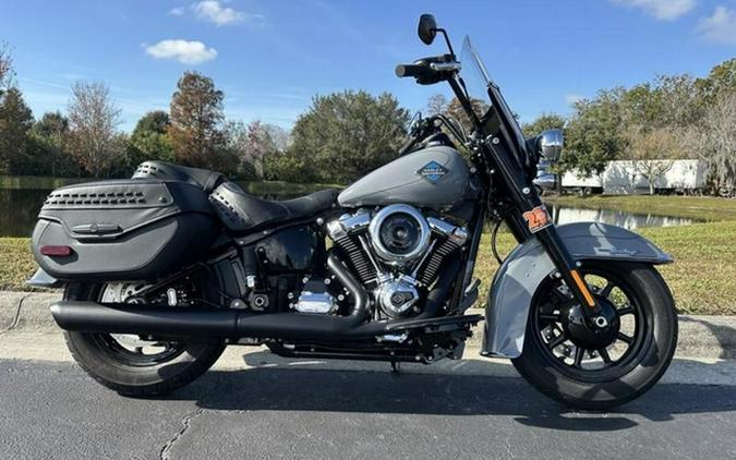 2026 Harley-Davidson Softail FLHC - Heritage Classic