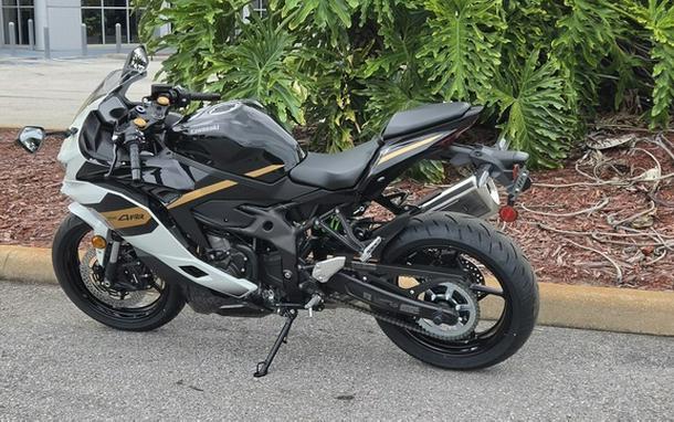 2026 Kawasaki Ninja ZX-4RR ABS