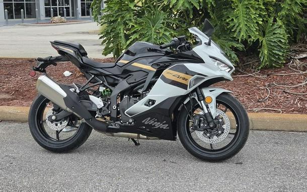 2026 Kawasaki Ninja ZX-4RR ABS