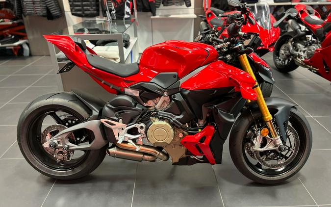 2026 Ducati Streetfighter V4 S