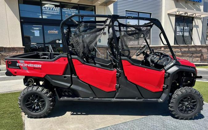 2023 Honda® Pioneer 1000-6 Deluxe Crew