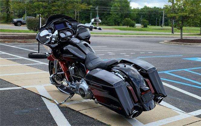 2021 Harley-Davidson CVO Road Glide