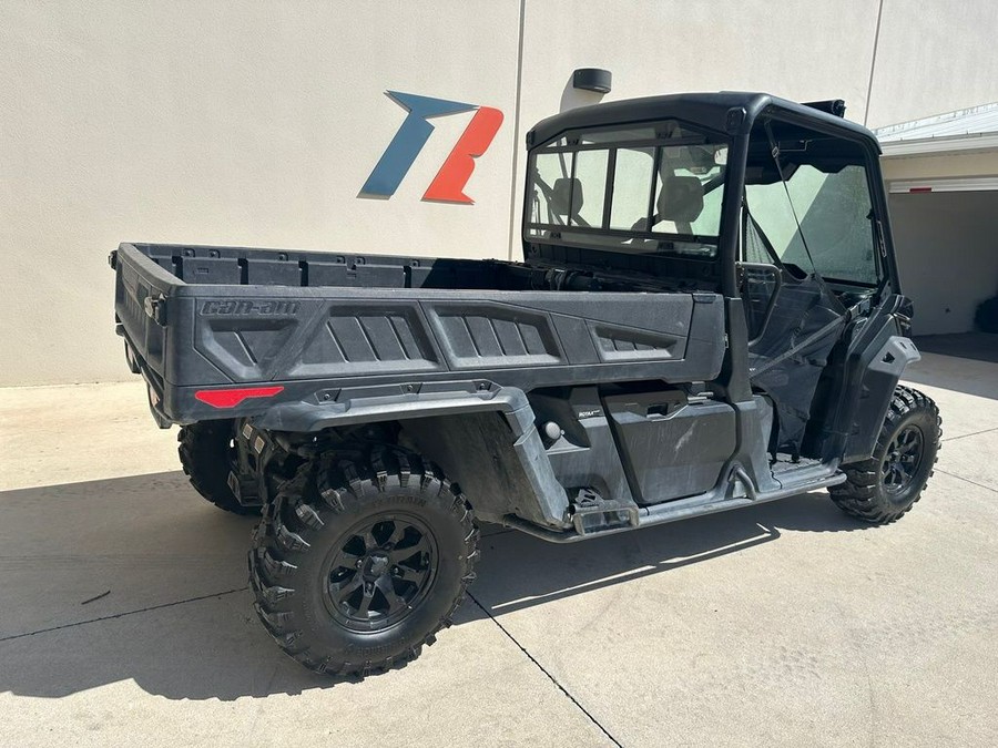 2020 Can-Am™ Defender PRO XT HD10