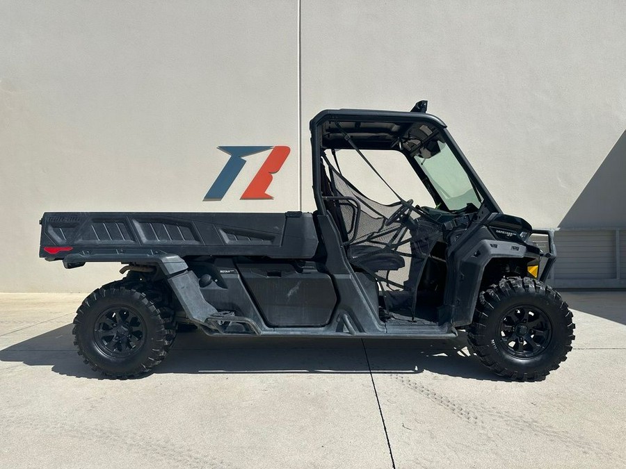 2020 Can-Am™ Defender PRO XT HD10