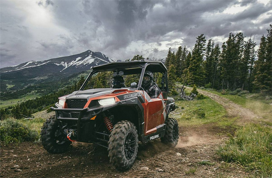 2019 Polaris Industries POLARIS GENERAL 1000 DELUXE ORANGE RUST 1000 EPS Deluxe