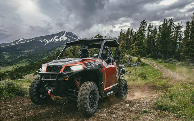 2019 Polaris Industries POLARIS GENERAL 1000 DELUXE ORANGE RUST 1000 EPS Deluxe