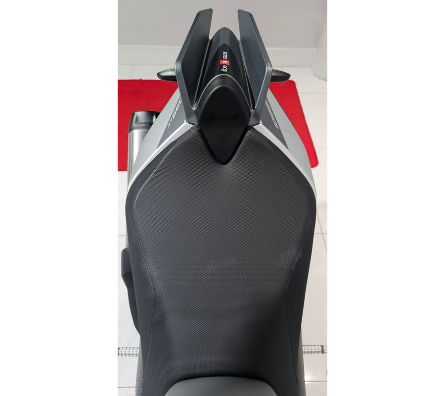 2026 Aprilia Tuono V4 1100