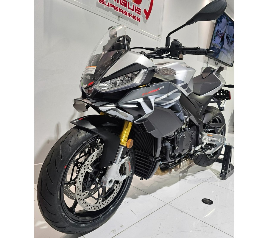 2026 Aprilia Tuono V4 1100
