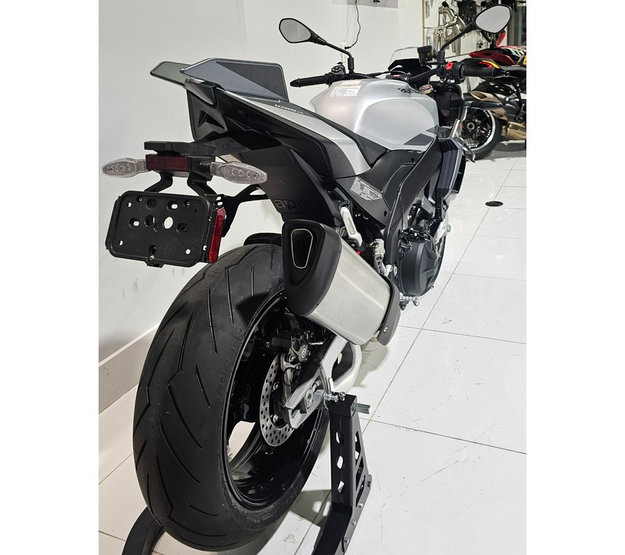 2026 Aprilia Tuono V4 1100