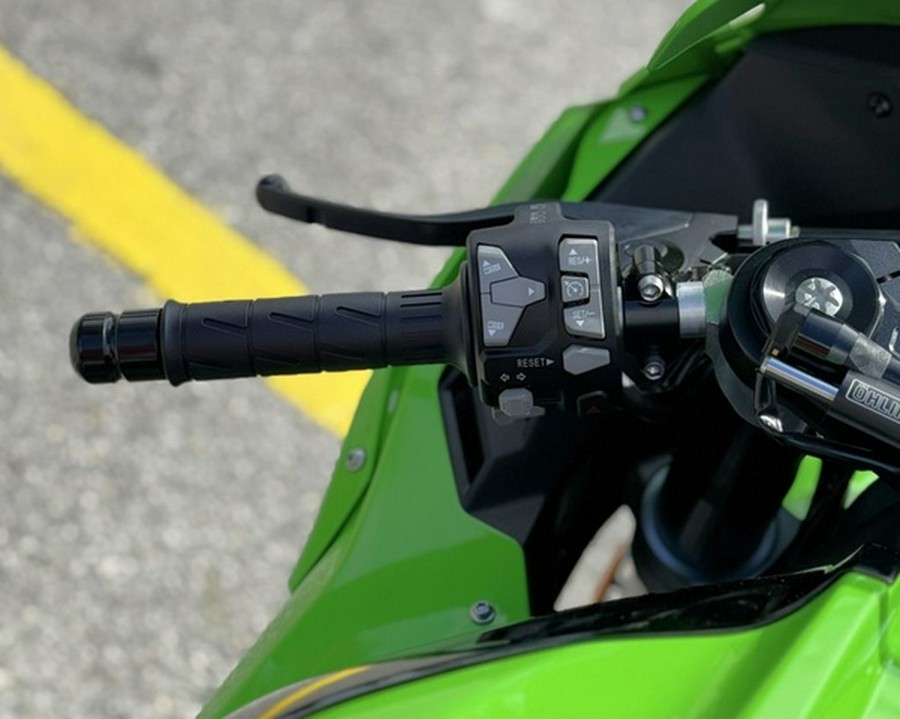 2025 Kawasaki Ninja ZX-10R KRT Edition