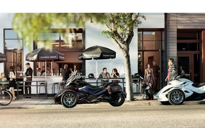 2013 Can-Am Spyder® ST Limited