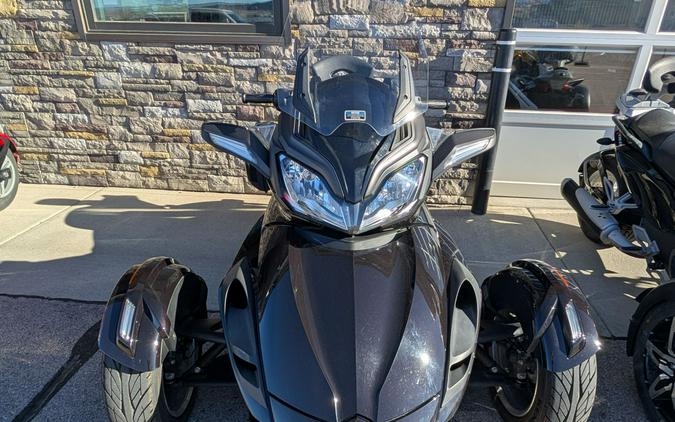 2013 Can-Am Spyder® ST Limited