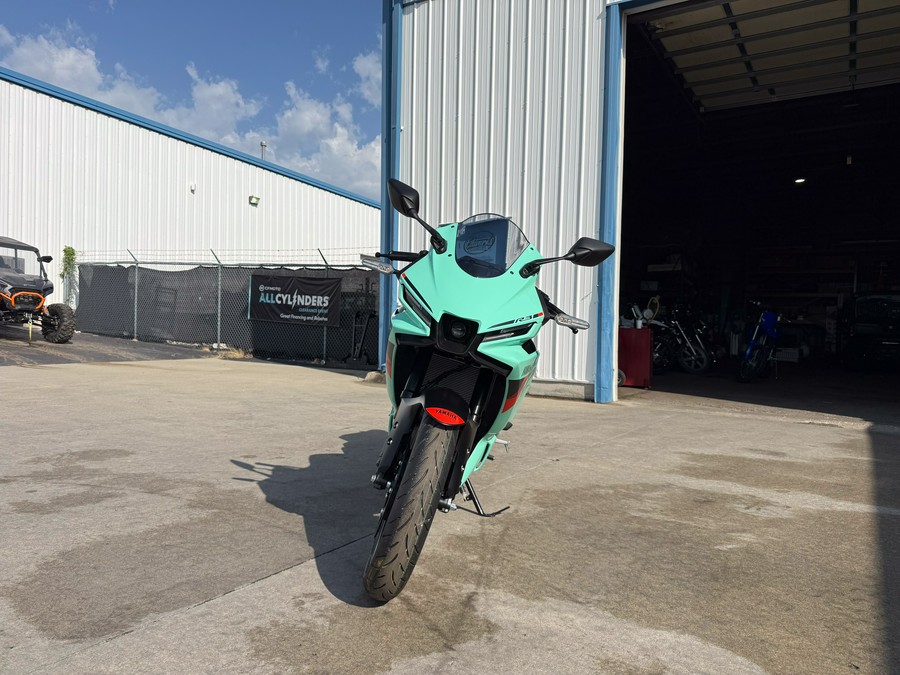 2026 Yamaha YZF-R3 ABS