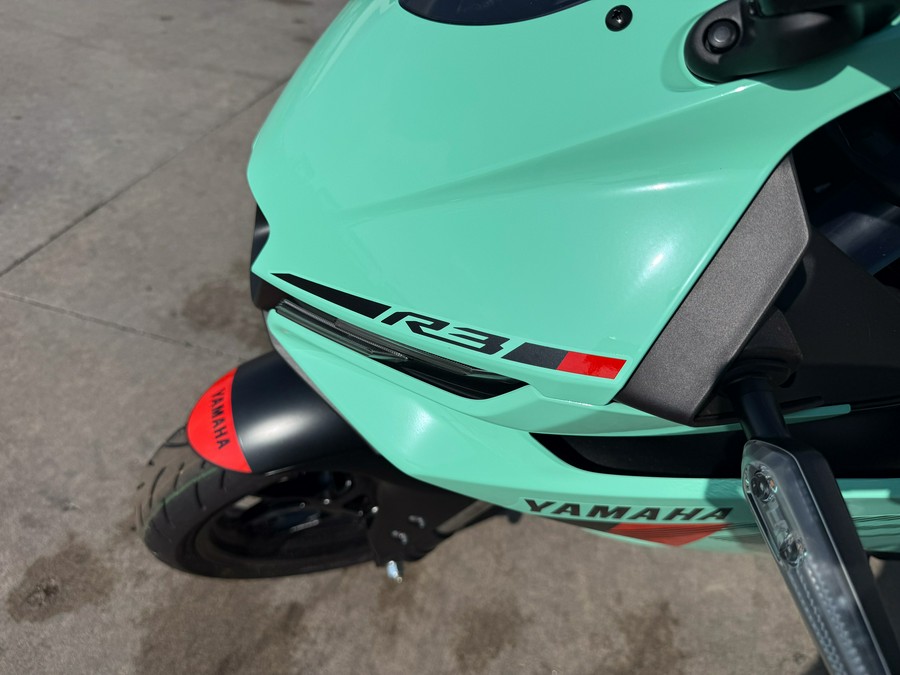 2026 Yamaha YZF-R3 ABS