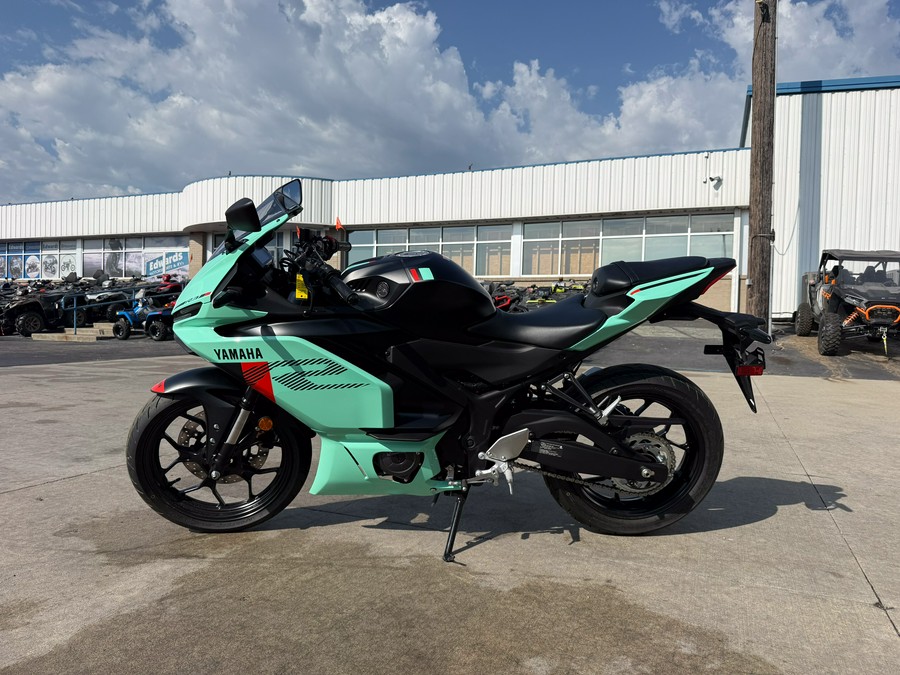 2026 Yamaha YZF-R3 ABS