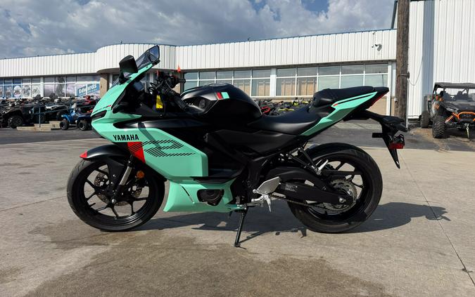 2026 Yamaha YZF-R3 ABS