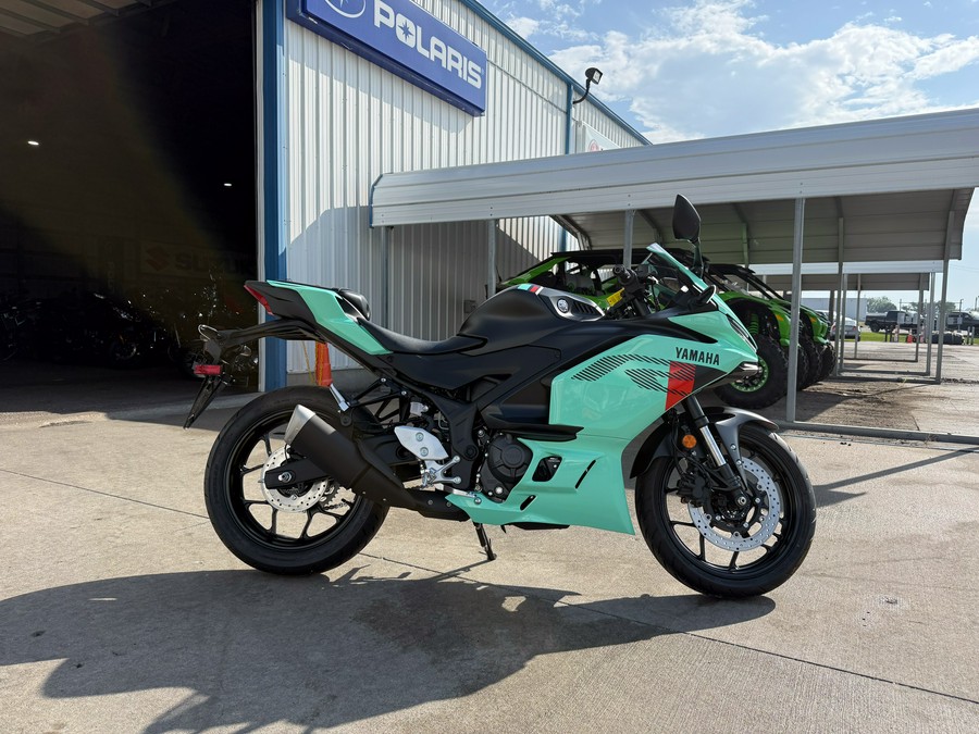 2026 Yamaha YZF-R3 ABS