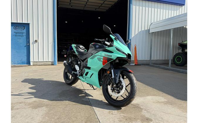 2026 YZF-R3 ABS - Yamaha