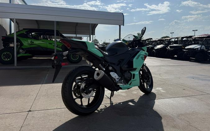 2026 Yamaha YZF-R3 ABS