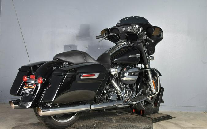 2022 Harley-Davidson Street Glide