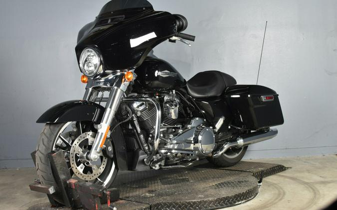 2022 Harley-Davidson Street Glide