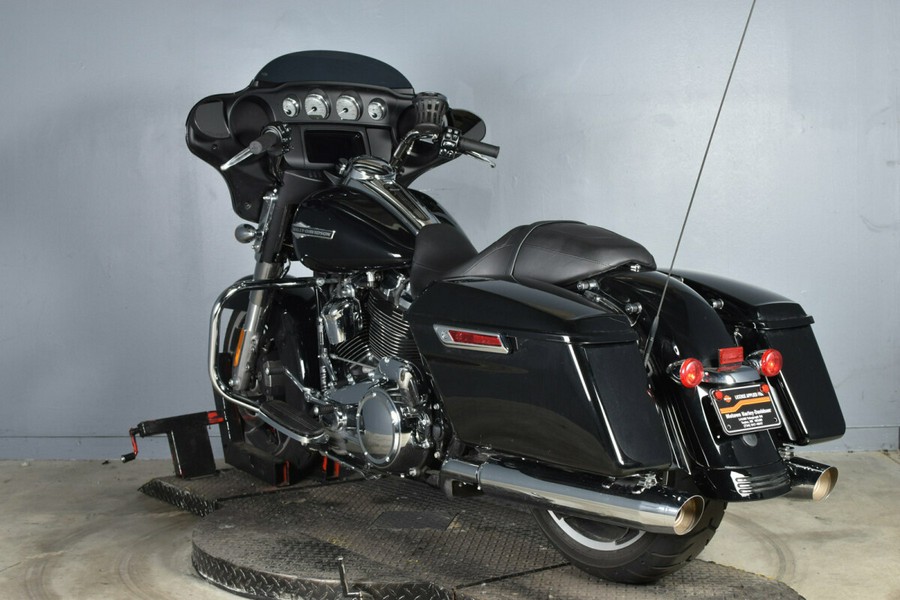 2022 Harley-Davidson Street Glide