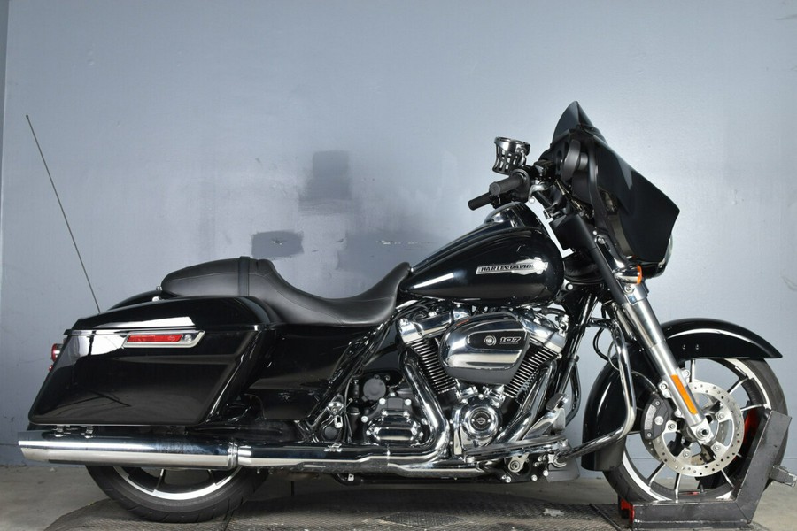 2022 Harley-Davidson Street Glide