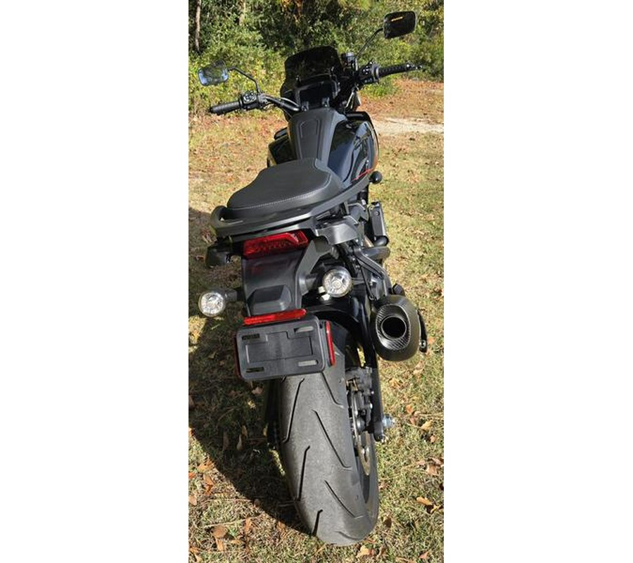 2025 Harley-Davidson® RA1250ST - Pan America® 1250 ST