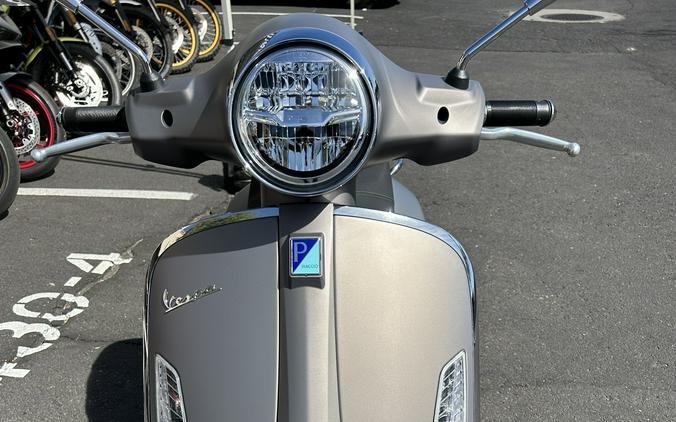 2025 Vespa GTS 310 SuperTech