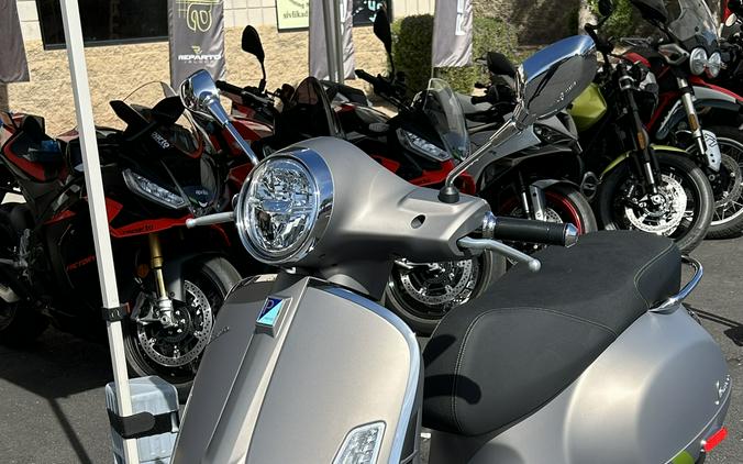 2025 Vespa GTS 310 SuperTech