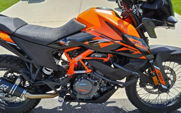 2024 KTM Adventure 390