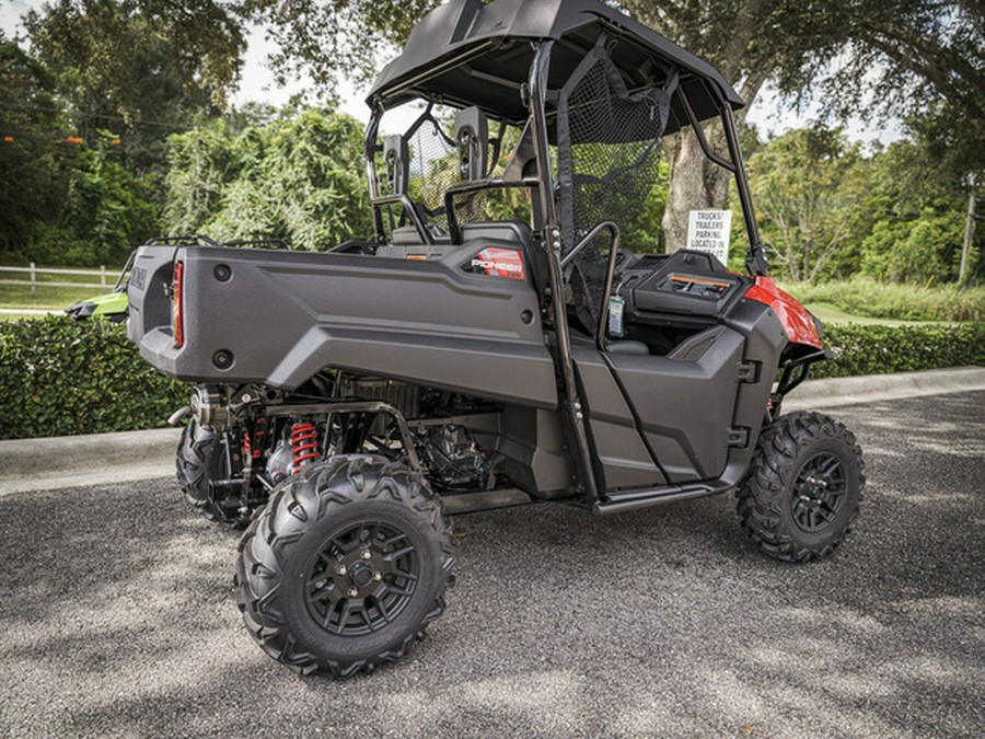 2026 Honda Pioneer 700 Deluxe