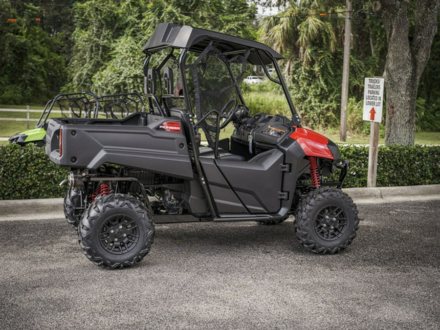 2026 Honda Pioneer 700 Deluxe