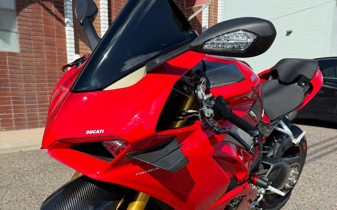 2018 Ducati Panigale V4 S