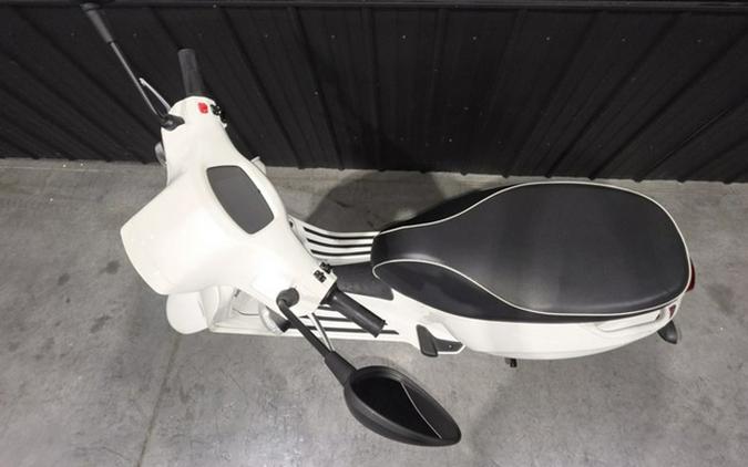 2022 Vespa Primavera 150