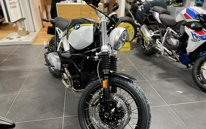 2023 BMW R nineT Scrambler 719 Pollux Metallic / Light White