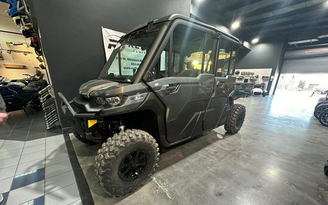 2024 Can-Am® Defender MAX Limited HD10