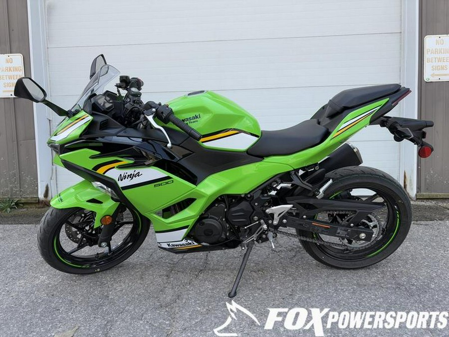 2025 Kawasaki Ninja® 500 KRT Edition