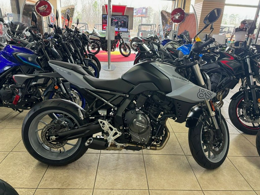 2024 Suzuki GSX-8S