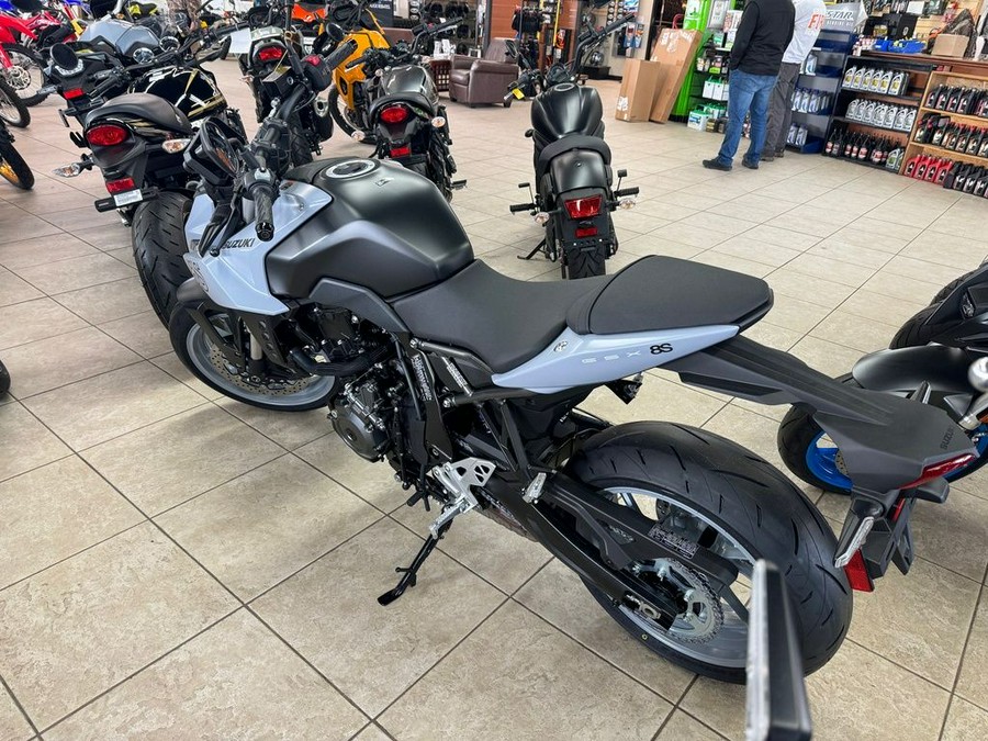 2024 Suzuki GSX-8S