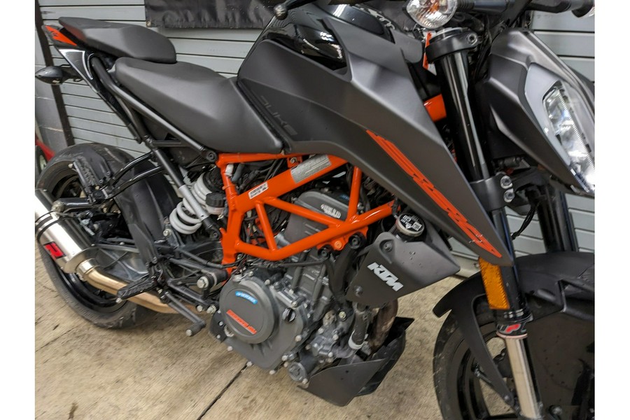 2023 KTM 390 Duke