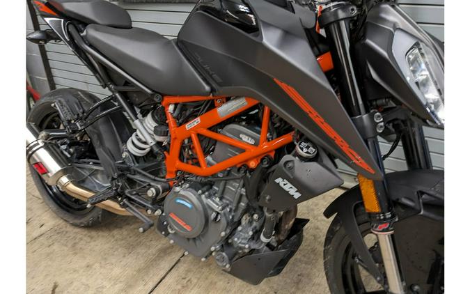 2023 KTM 390 Duke