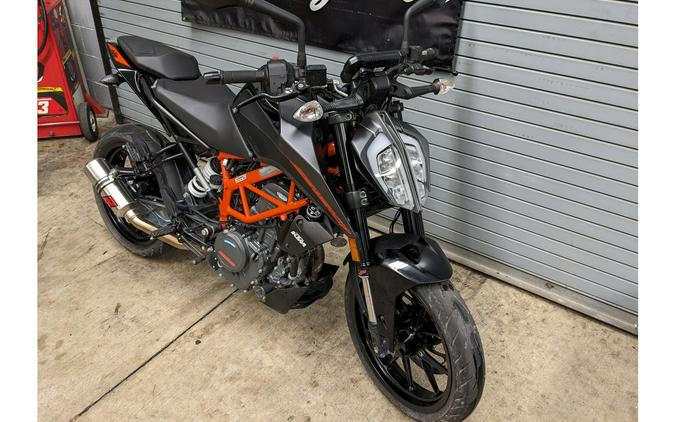 2023 KTM 390 Duke