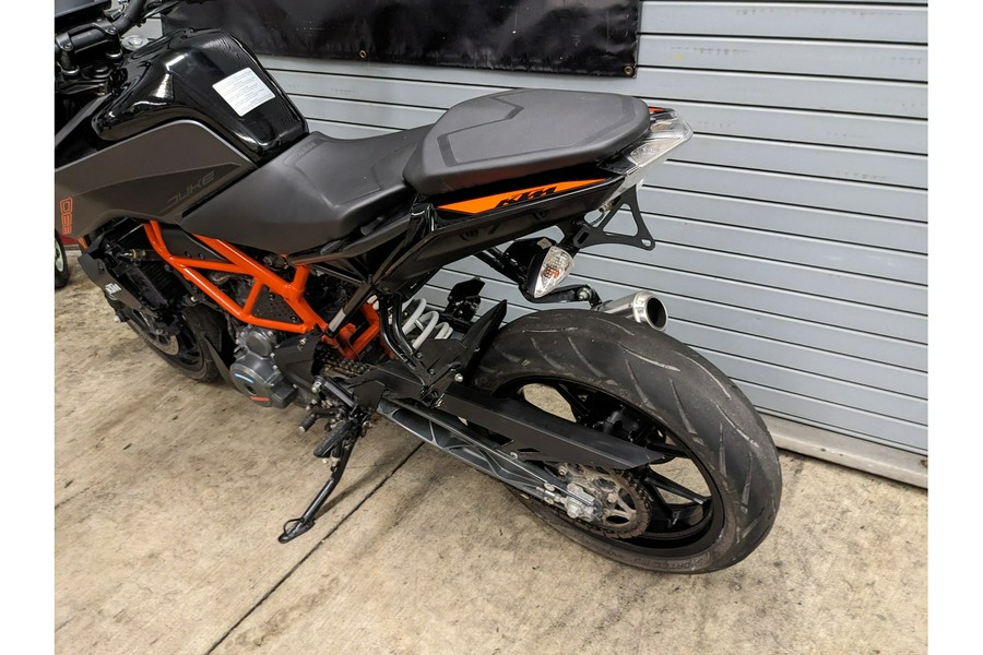 2023 KTM 390 Duke