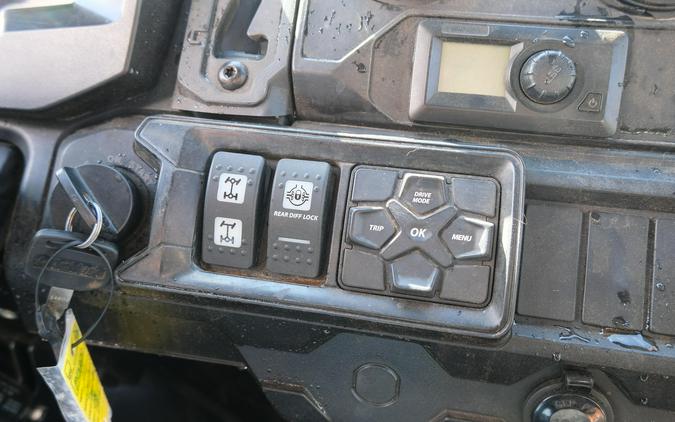 2022 CAN-AM DEFENDER MAX LTD CAB HD10